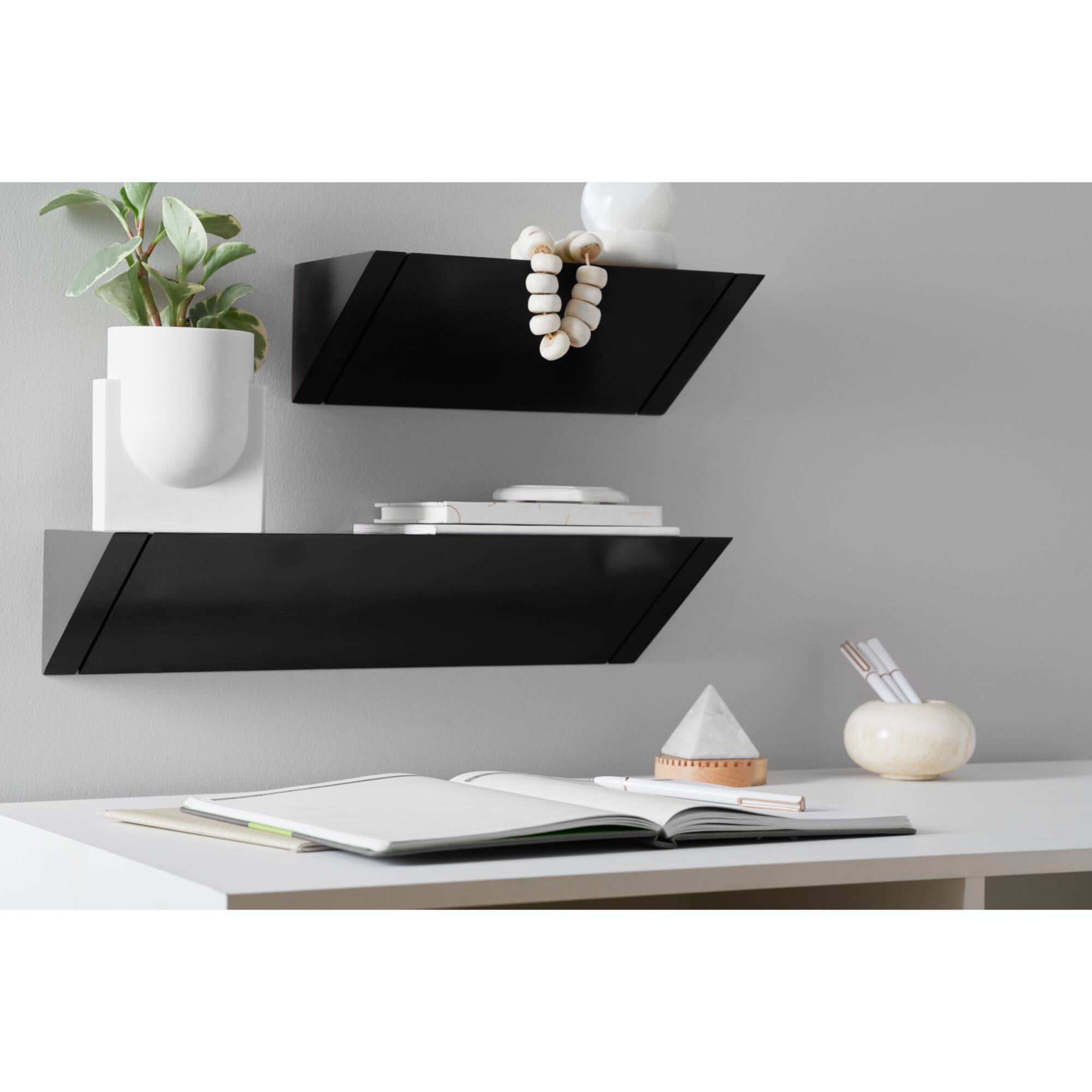 Krylon® Décor Selects Gloss Paint & Primer